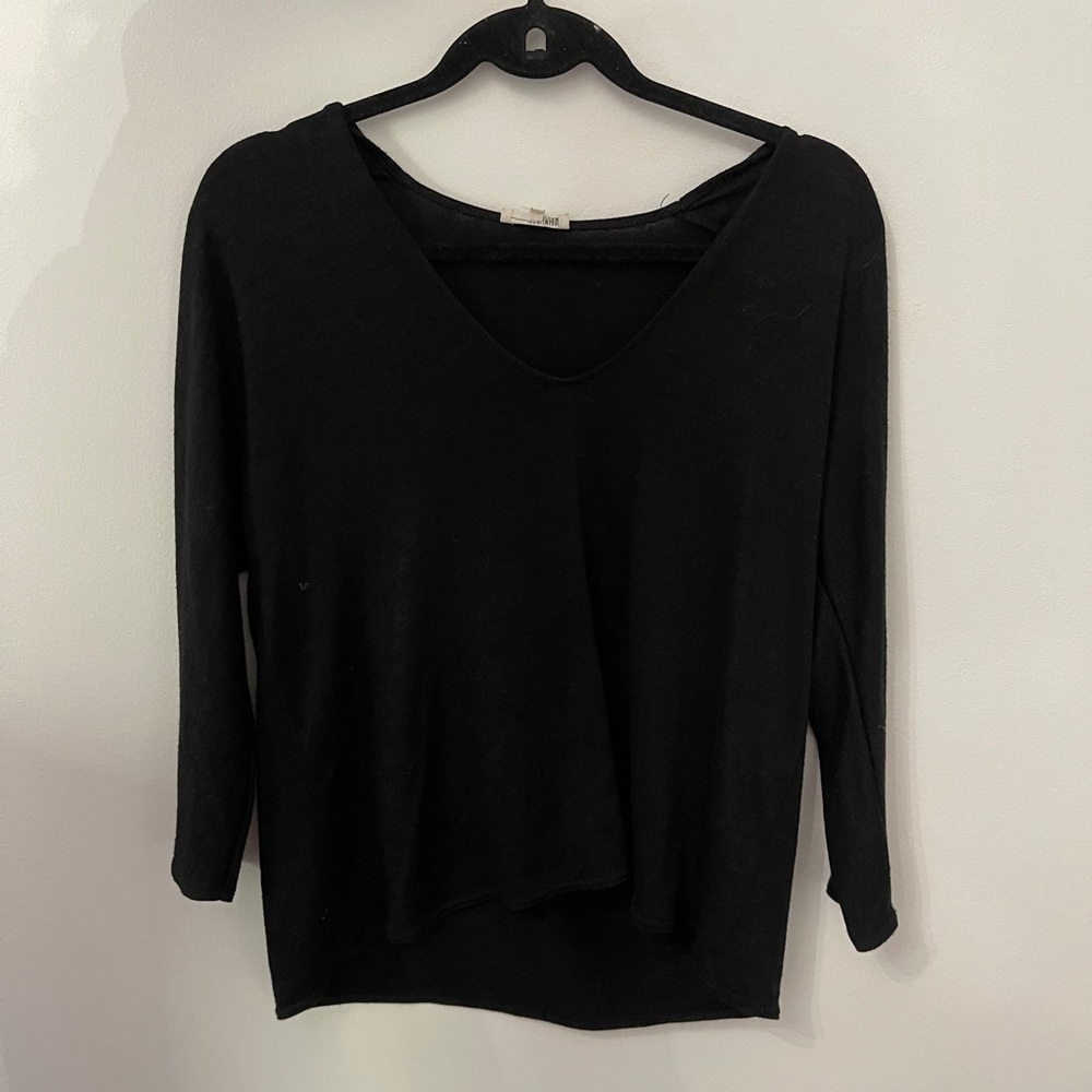 Wilfred v neck long sleeve